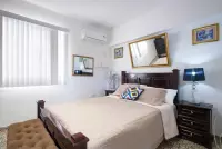 Alquiler de casa independiente en Miramar playa teléfono:+53  52688817 