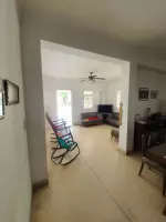 CUBA: Se vende casa en nuevo vedado a 50metros d la avenida 26 por el zoológico 