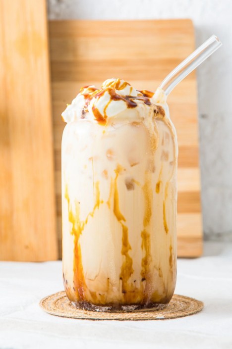 Iced Caramel Latte